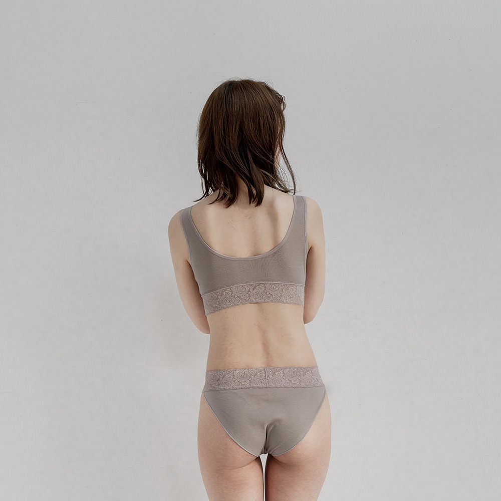 働く女性を応援するインナー | Femfree inner wear